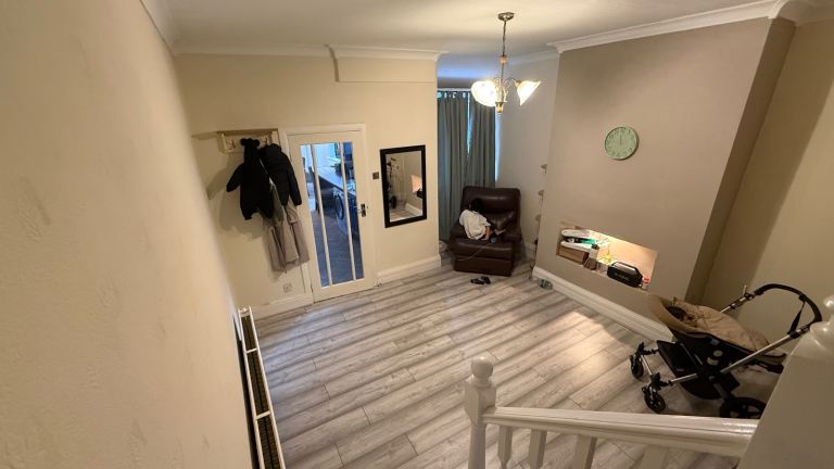 Title: 3 Bed house  AVAILABLE TO RENT Immediately or latest FROM 1st April 2026.