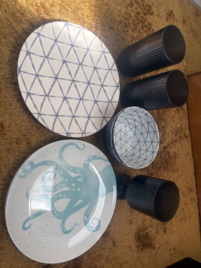 Camping accessories bundle 
