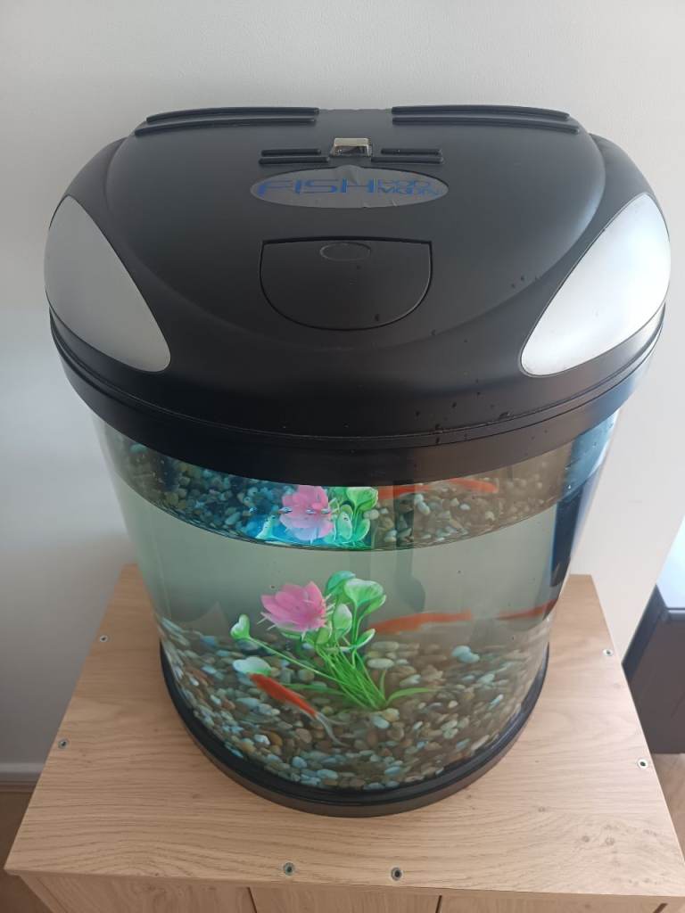 Fishtank with cabinet