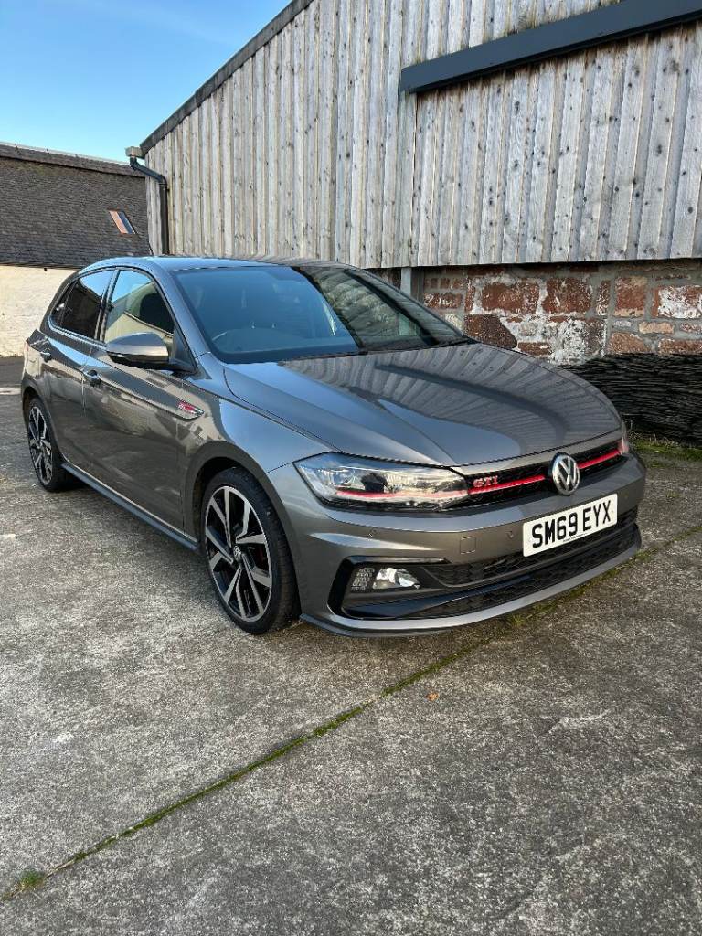 Volkswagen, POLO, Hatchback, 2019, Semi-Auto, 1984 (cc), 5 doors