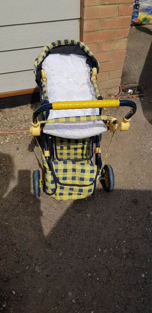 Dolls buggy
