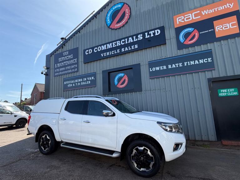 2020 Nissan Navara NP300 2.3DCI TEKNA Double Cab Pick Up 4x4 Euro 6  PICK UP Diesel Manual