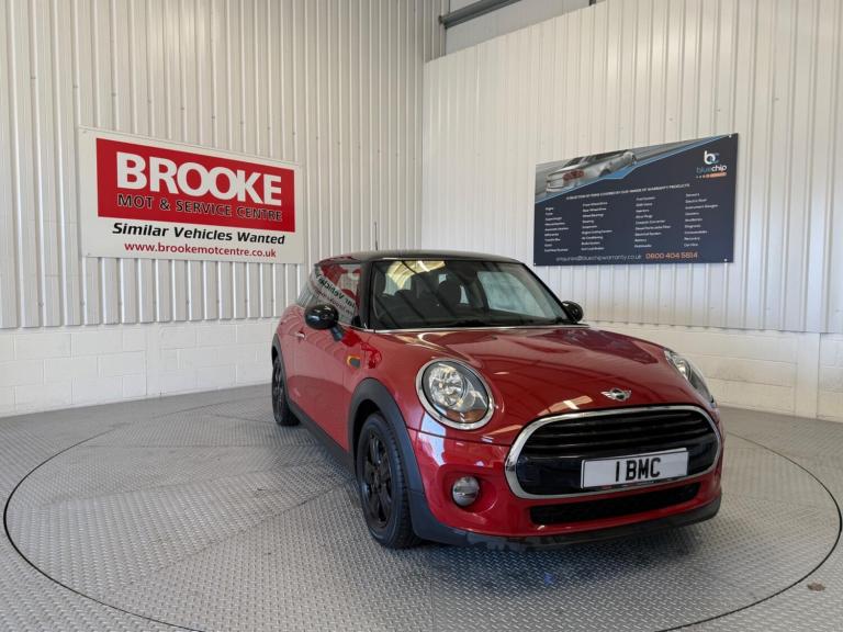 MINI Hatch 1.5 Cooper D Euro 6 (s/s) 3dr Diesel Manual