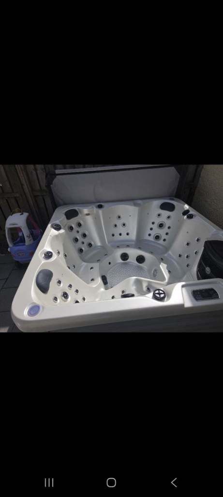 Hottub 