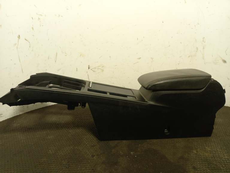 Volkswagen Arteon Console 2017-2025 5 Door Hatchback Centre 3g2863241c