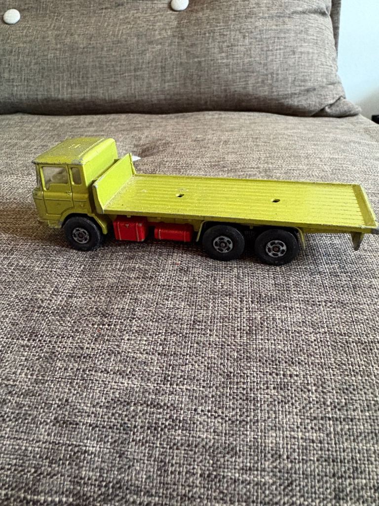 Matchbox Super Kings K-13 DAF Flatbed Truck - Yellow Diecast Toy