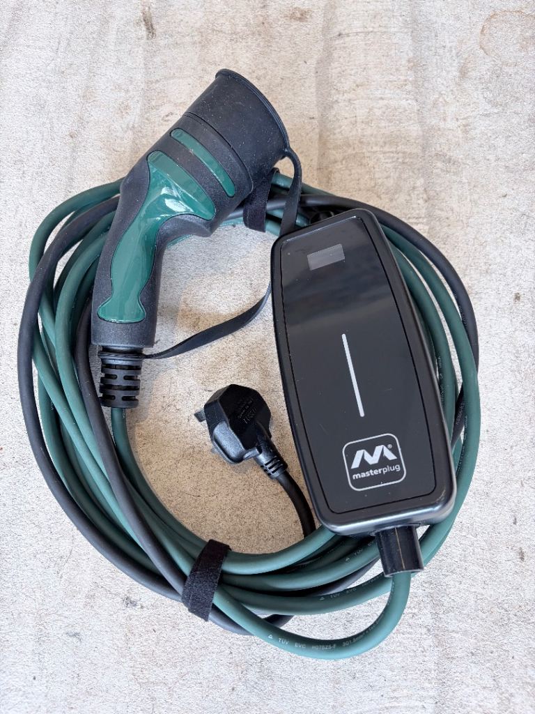 Masterplug Mode 2 EV car charger (10m) 3 pin to Type 2
