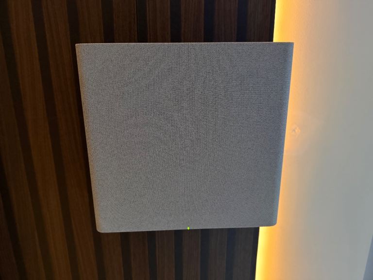 Sony theatre quad with Subwoofer 