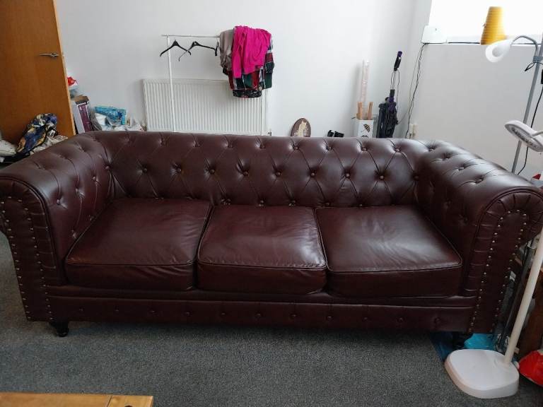 CHESTERFIELD SOFA SET