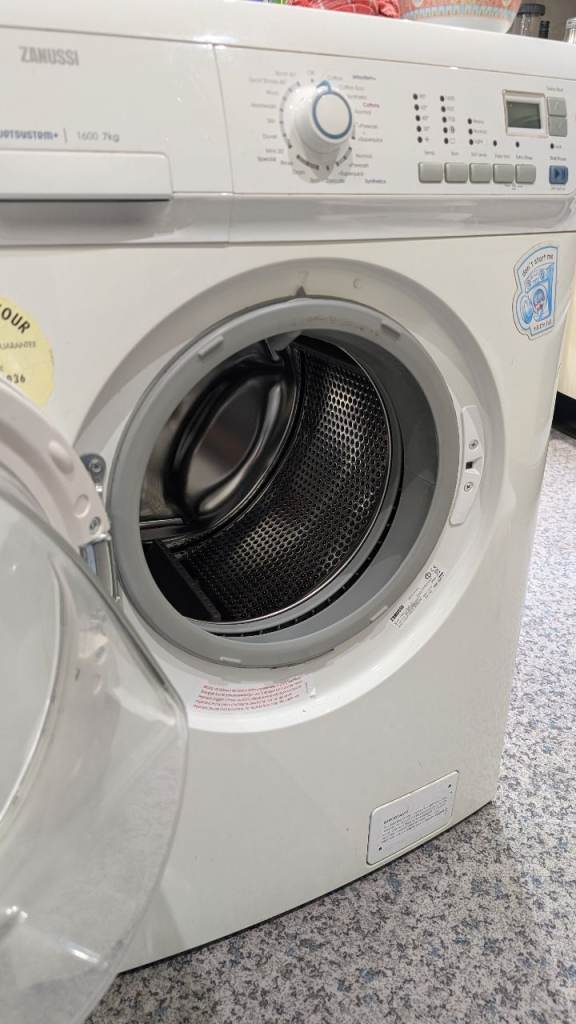 Zanussi jetsystem+ 7kg 1600 Washing Machine
