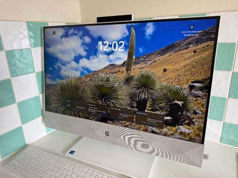 HP Pavilion 27" 4K AIO All in One Desktop PC Intel i7-11th Gen 16GB RAM 1TB SSD