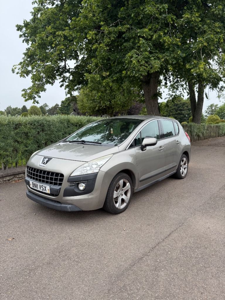 2011 PEUGEOT 3008 1.6 HDI AUTO