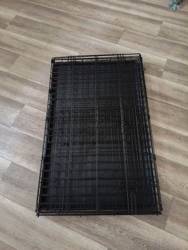 Medium to Large Dog Pet Crate 