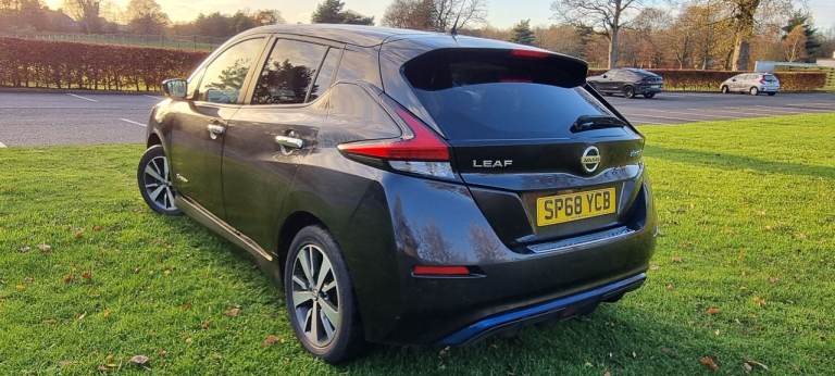 Automatic Luxury Nissan Leaf fully Electric car Cruise Navigation Reverse Camera Auto pilot LEZ