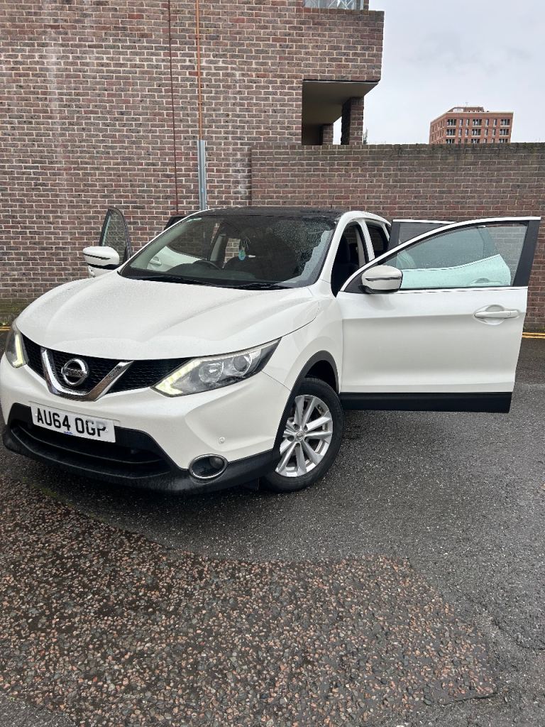 Nissan, QASHQAI, Hatchback, 2014, Manual, 1197 (cc), 5 doors