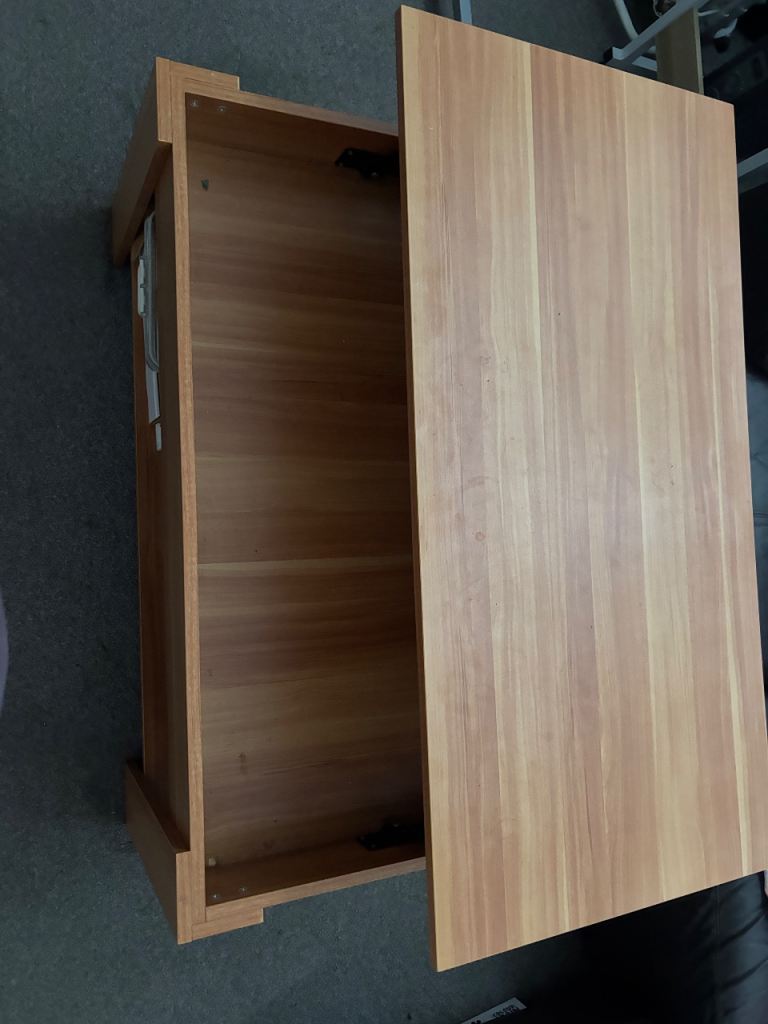 Wooden Bedside Table with Pull-Out Shelf