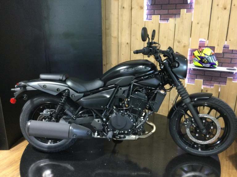 Kawasaki Eliminator 500SE SAVE £££s FREE UK DELIVERY! Great Saving and 0 %APR HP
