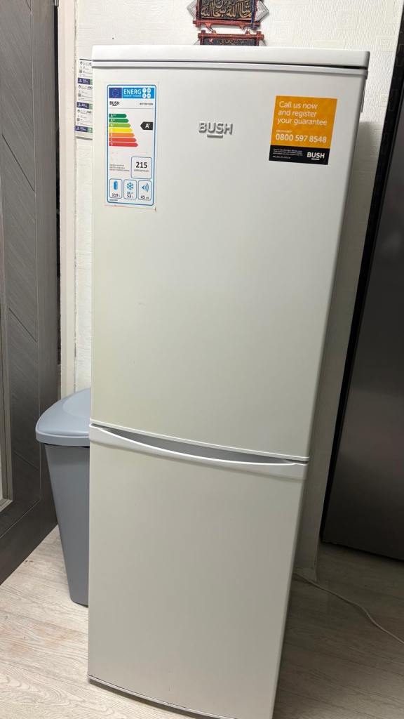 Fridge freezer 