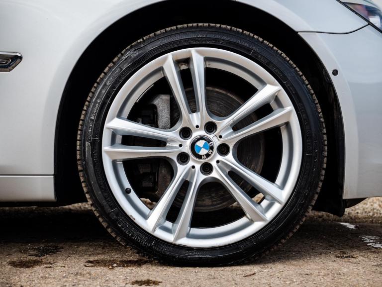 2010 BMW 7 Series 6.0 760Li V12 M Sport Steptronic Euro 5 4dr SALOON Petrol Automatic