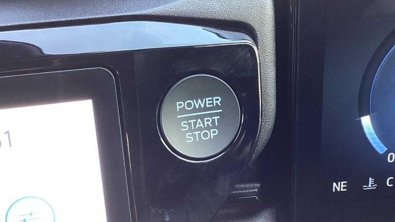 2024 Ford Puma 1.0 EcoBoost Hybrid mHEV Titanium 5dr Hatchback Petrol Manual