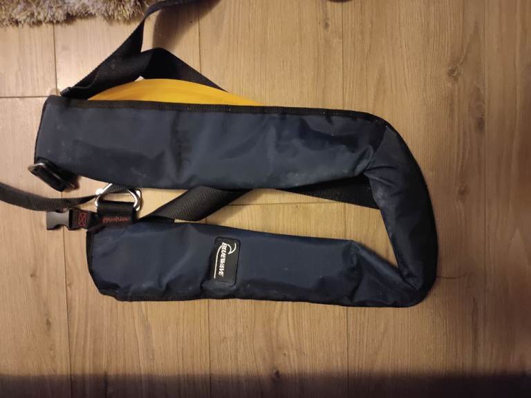 Bluewave Sport 150N lightweight life jacket - GAS CYLINDER NOT INCLUDED