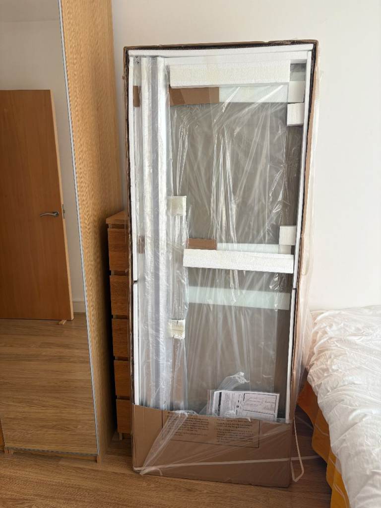 Drench Harbour i6 Easy Clean 6mm Sliding Shower Door - 1400mm