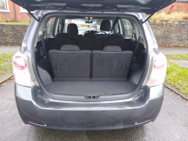 Toyota, VERSO, MPV, 2009, Manual, 1998 (cc), 5 doors