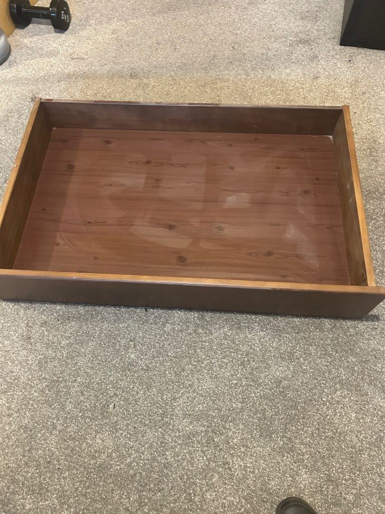 Quality Solid wood wheeled UNDERBED storage