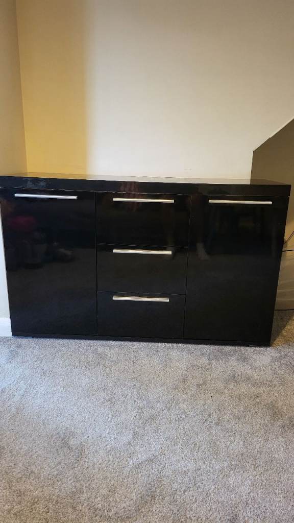 Black High Gloss Sideboard / Storage Cabinet