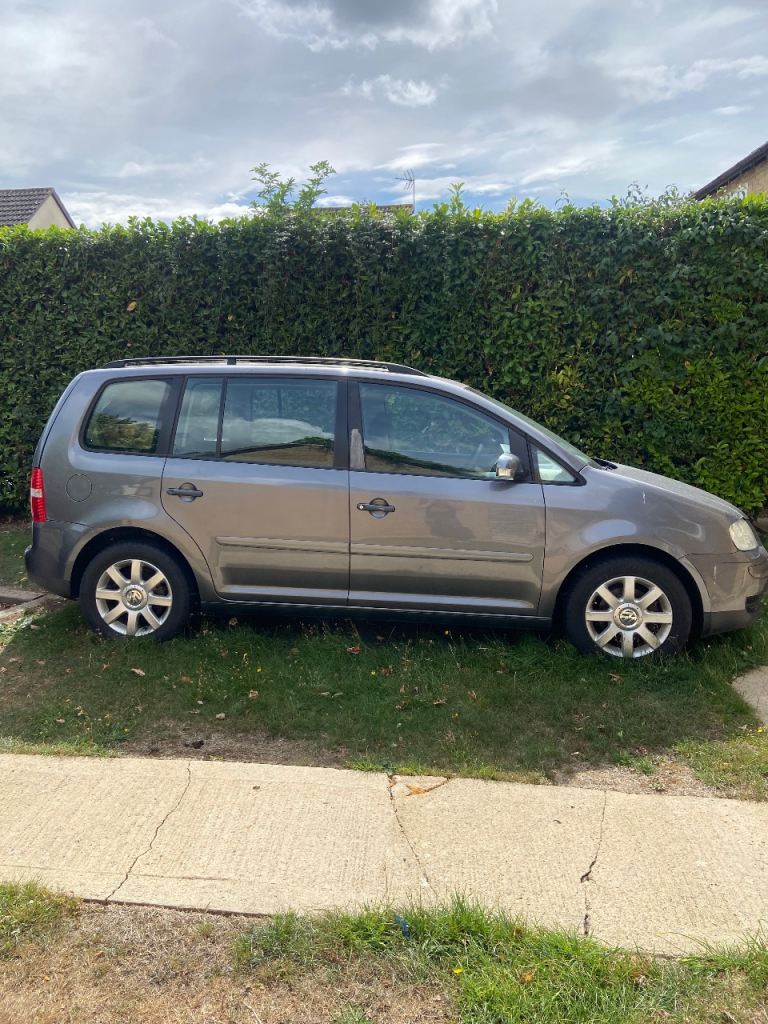 VW Touran 2005 75,000 Miles 