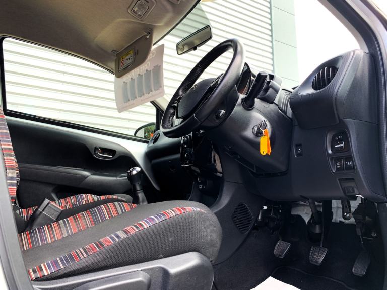 2020 Citroen C1 1.0 VTi 72 FLAIR 5 DOOR AMAZING SPEC GREAT STARTER CAR CHEAP INSURANCE !!! HATCHB...