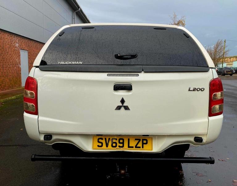 2019 Mitsubishi L200 Double Cab DI-D 151 4Life 4WD PICK UP Diesel Manual