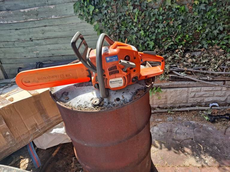 Husqvarna 120 Mark 2 Chainsaw - Starts, Revs, Runs