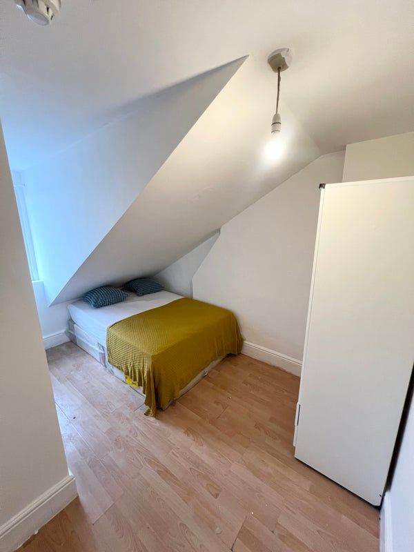 🏡 STUNNING SINGLE ROOM IN TOTTENHAM HALE 🔑