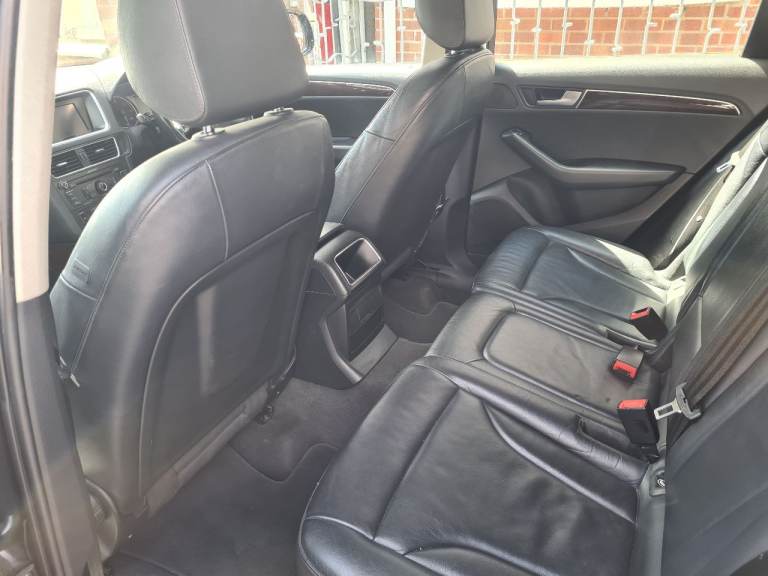 Audi, Q5, Estate, 2012, Manual, 1968 (cc), 5 doors