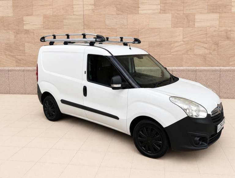2017 Vauxhall Combo 1.3 CDTi 2300 ecoFLEX 16v FWD L1 H1 3dr PANEL VAN Diesel Manual
