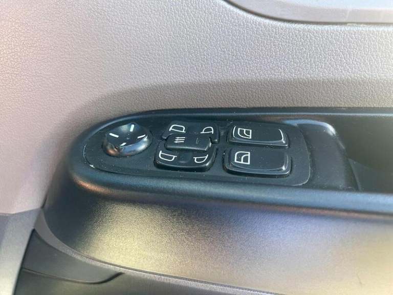 2021 DAF TRUCKS CF NA DIESEL Automatic