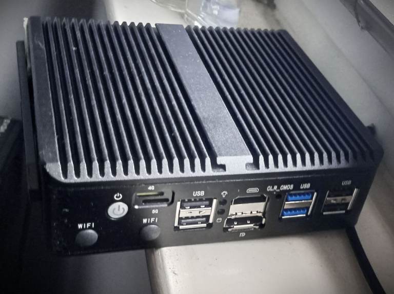 G30S-N100 - Intel N100 2.5G Router / Mini PC - 16GB DDR5, 256GB SSD, Windows 11