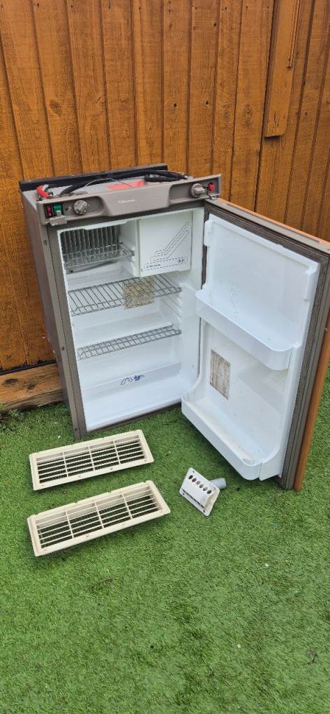 ELECTROLUX RM4230F 3way fridge freezer for caravan motorhome camper boat.