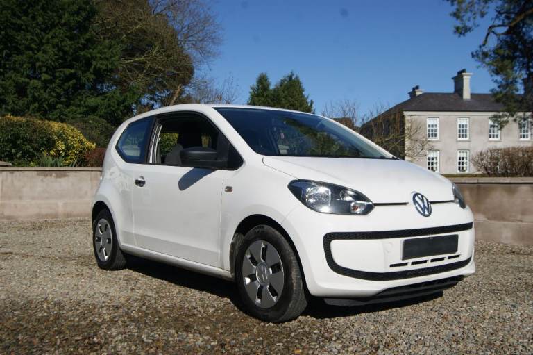 Volkswagen POLO UP, Hatchback, 2012, Manual, 999 (cc), 3 doors