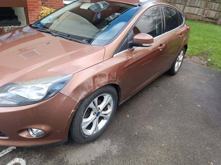 Ford, FOCUS, Hatchback, 2014, Manual, 1560 (cc), 5 doors