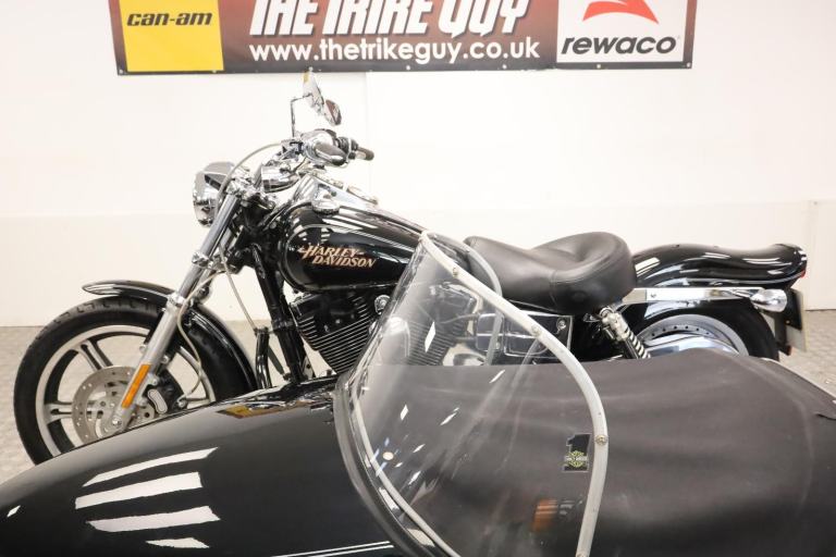 2005 Harley-Davidson FXDL Sidecar Outfit- 7600 Miles