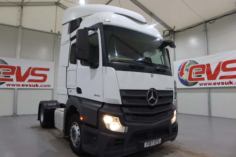 2017 (17 PLATE) Mercedes Benz ACTROS 1840 4x2 Euro 6 Tractor Units
