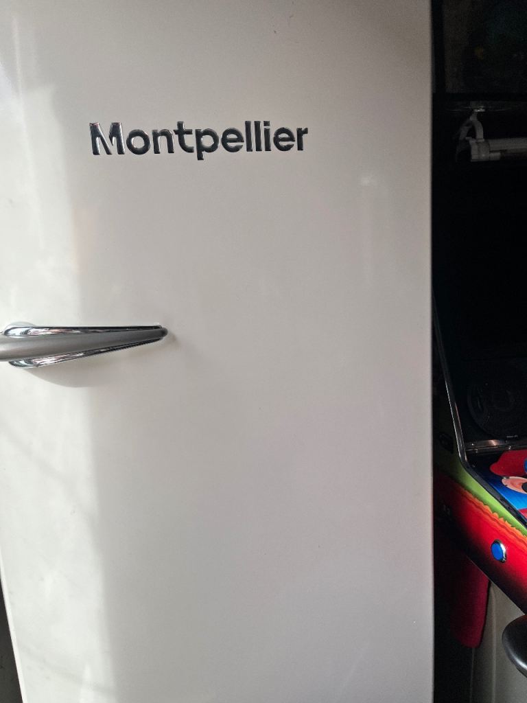 Montpellier Freestanding Fridge – White, Good Condition