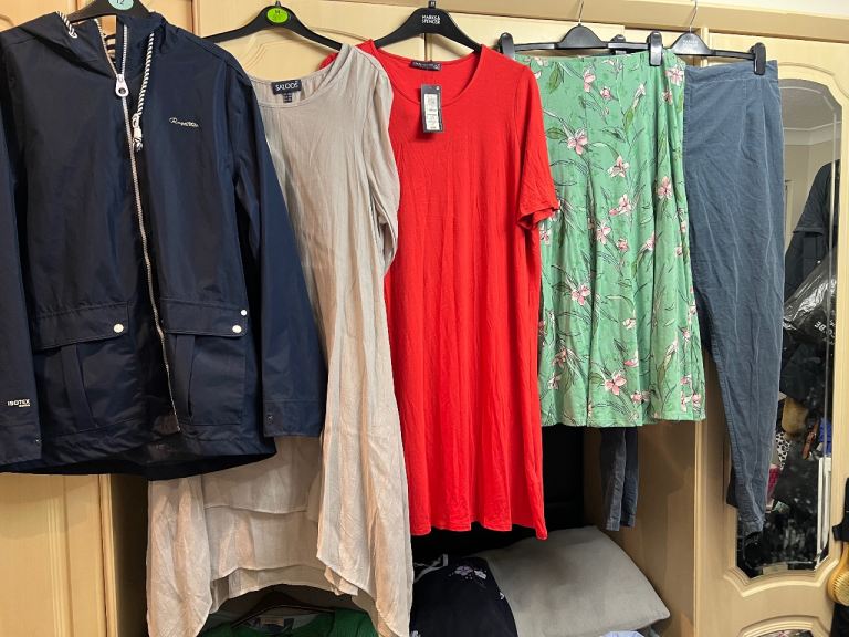 Large Ladies Clothes Bundle Size 20