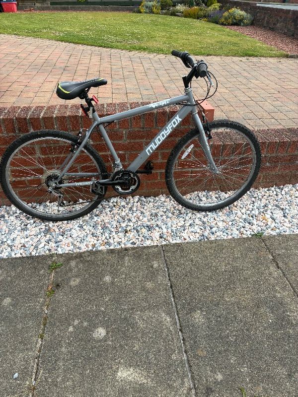 Muddy Fox- suitable for teenager/smaller adult