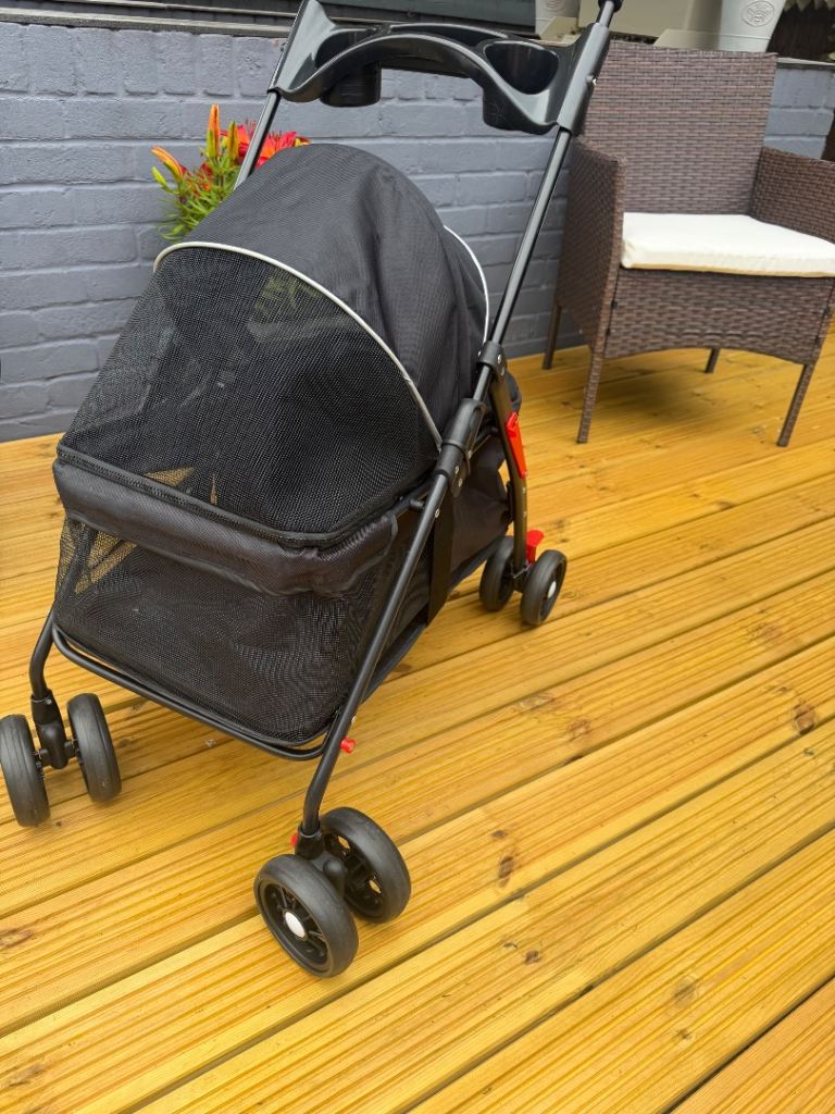 Pet stroller