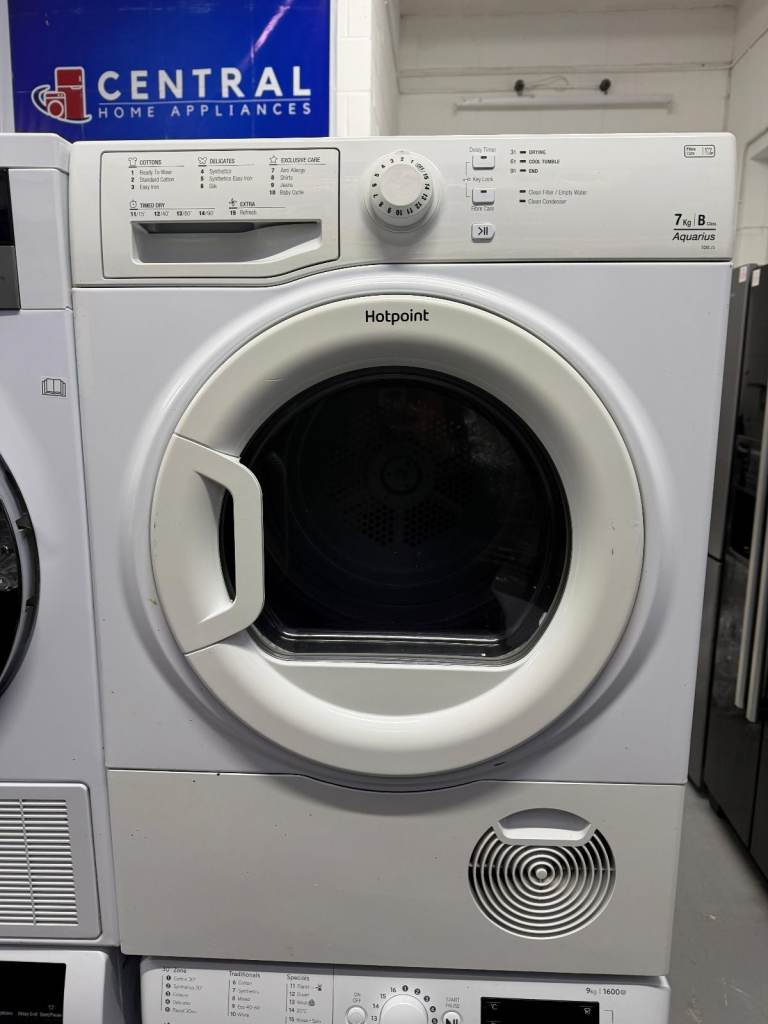 Hotpoint 7 kg Condenser Tumble Dryer