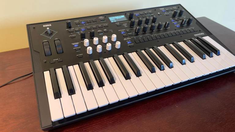 KORG Wavestate Synthesizer