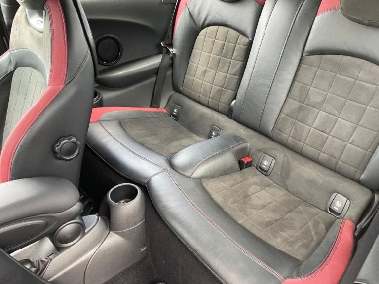  Mini Hatchback 2.0 John Cooper Works 3dr Petrol